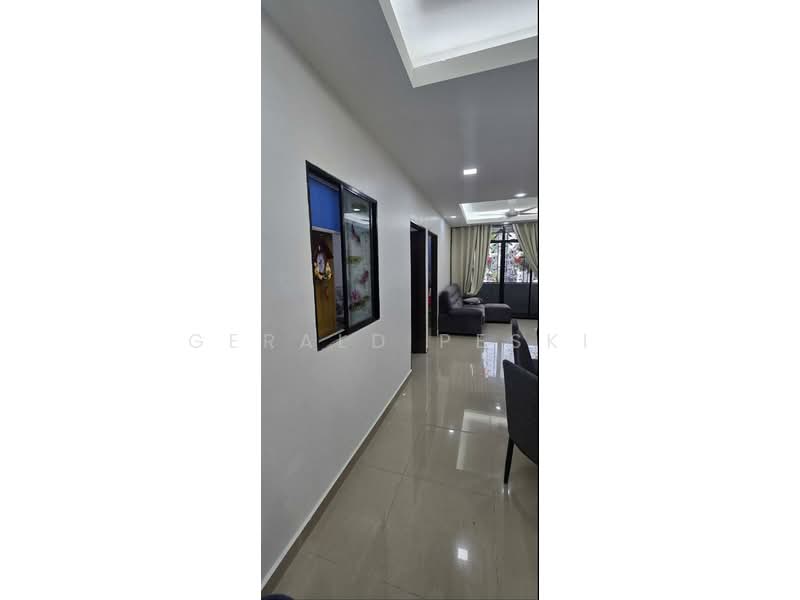 Apartment for Rent at Taman Paya Terubong - Gerald Peski - Living Room - PropertyGuru.com.my