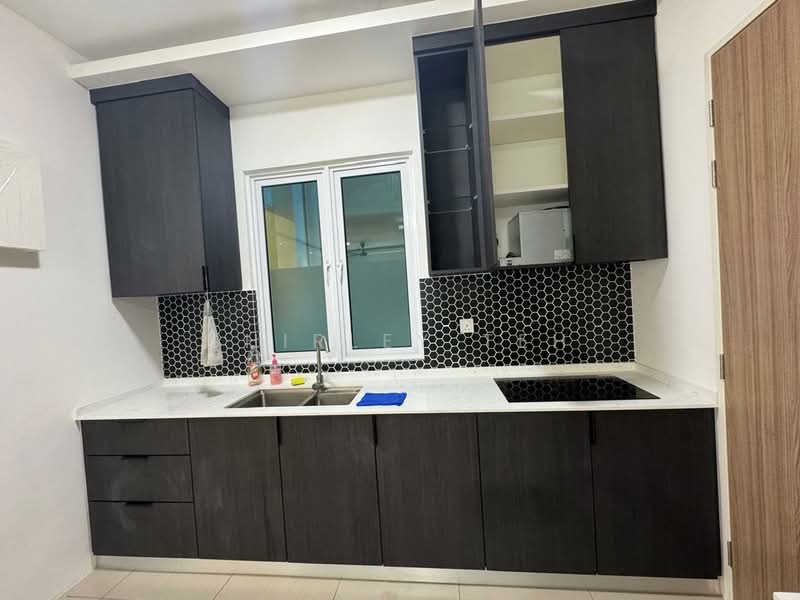 Kondominium untuk Disewa di QuayWest Residence - Shirley Teh - Kitchen - PropertyGuru.com.my
