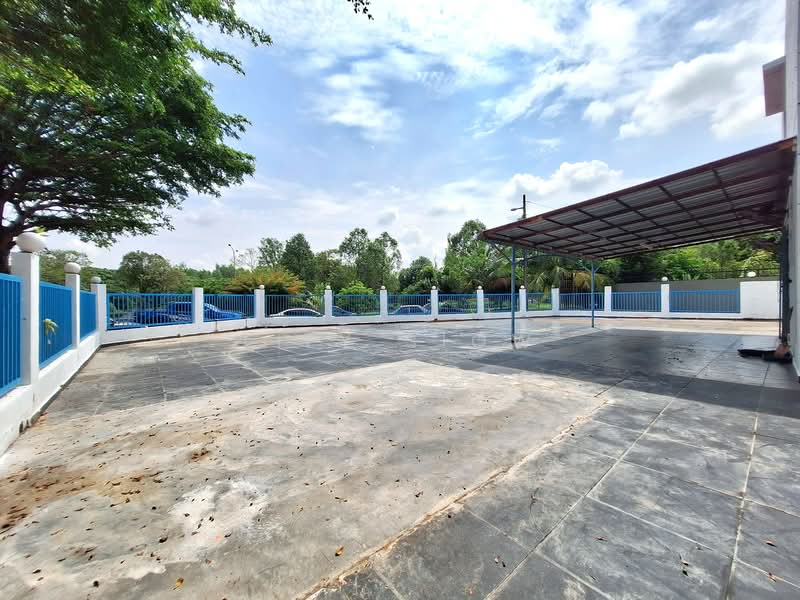 Rumah Teres 2 Tingkat untuk Disewa di Bandar Putra Permai (Seri Kembangan) - Lily Siow - Exterior - PropertyGuru.com.my