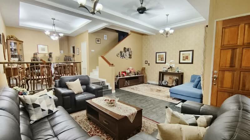 2-storey Terraced House for Sale in Seksyen U10 (Shah Alam) - Hazeman Omar - Living Room - PropertyGuru.com.my