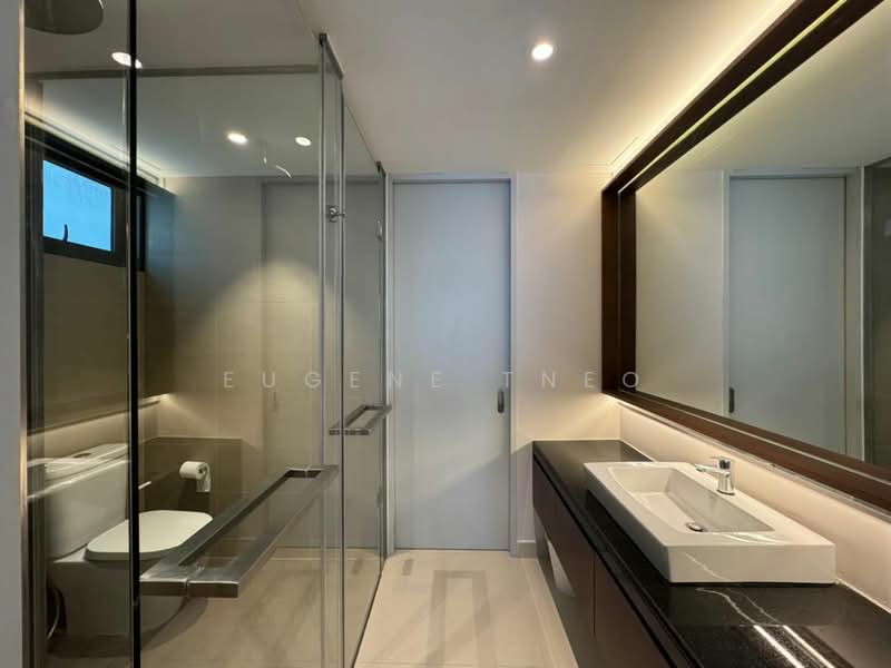Kondominium untuk Dijual di Bora Residences - Eugene Tneo - Bathroom - PropertyGuru.com.my