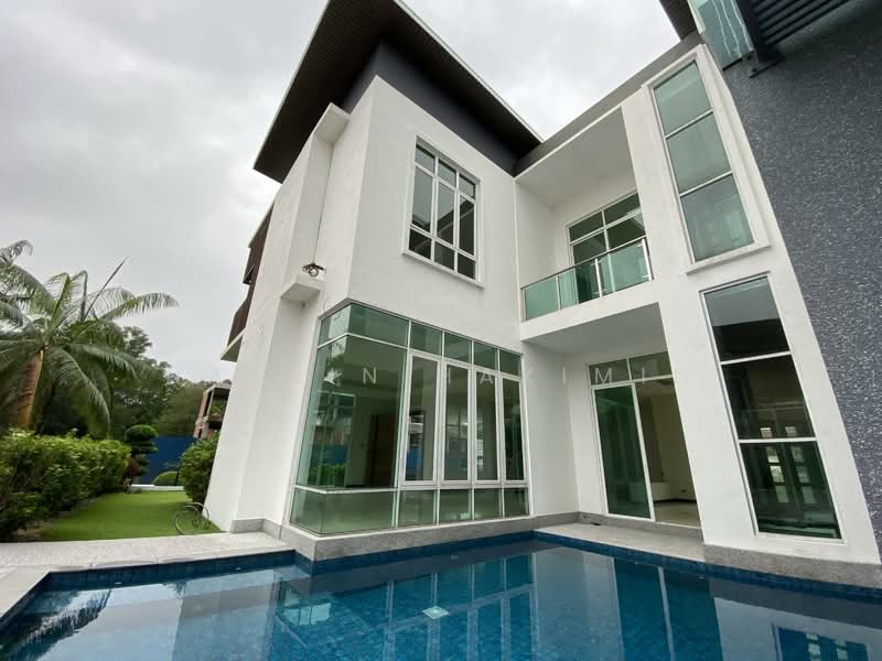 Bungalow for Sale in Bukit Jelutong (Shah Alam) - Nazrin Hakimin - Exterior - PropertyGuru.com.my