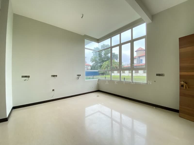 Bungalow for Sale in Bukit Jelutong (Shah Alam) - Nazrin Hakimin - PropertyGuru.com.my