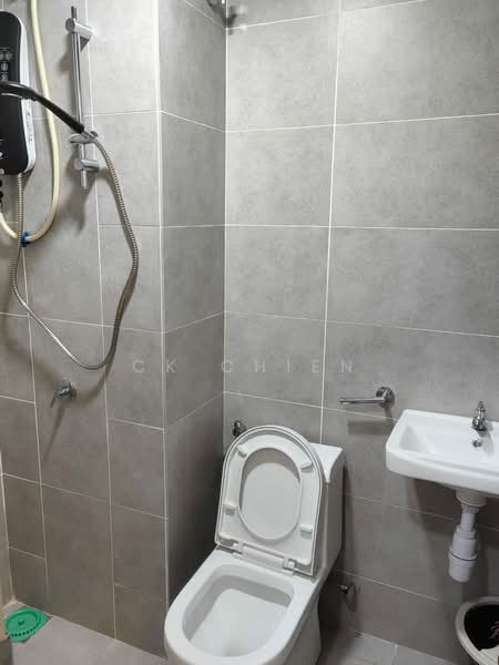 Servis Apartment untuk Disewa di DK Impian - CK Chien - Bathroom - PropertyGuru.com.my