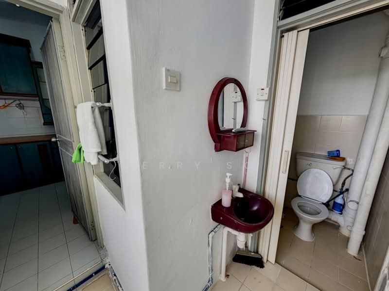 Apartment for Sale at Marina Tower - Jerry So - Bathroom - PropertyGuru.com.my