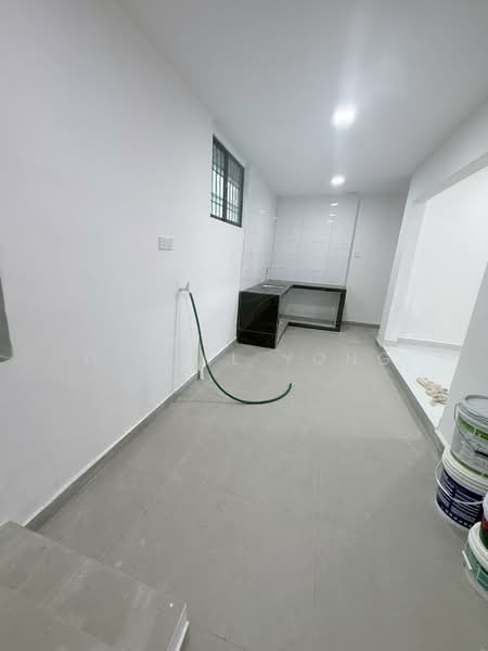 1-storey Terraced House for Sale in Taman Desa Harmoni (Masai) - Daniel Yong - Kitchen - PropertyGuru.com.my