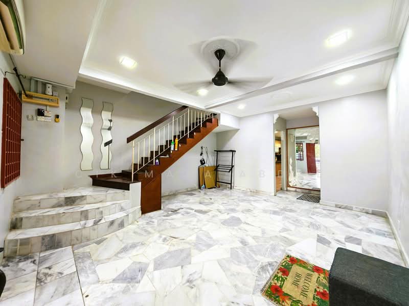 2-storey Terraced House for Sale in Ampang Jaya (Ampang) - Cik Maya Abdul - Living Room - PropertyGuru.com.my