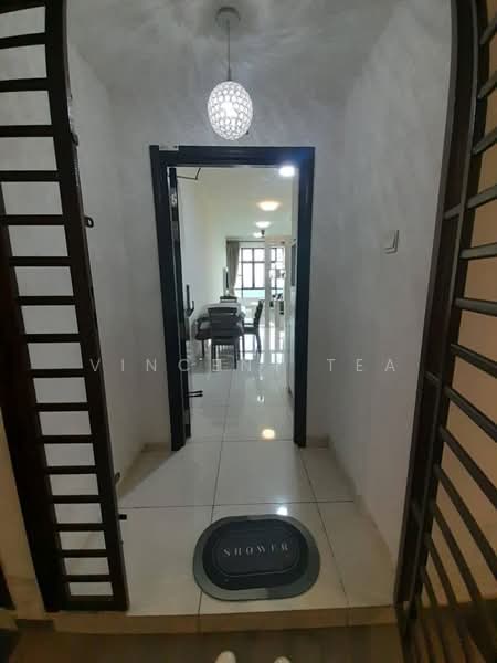 Pangsapuri untuk Disewa di D'Summit Residences - Vincent Tea - Entrance - PropertyGuru.com.my