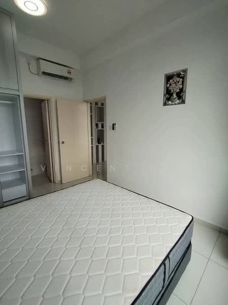 Pangsapuri untuk Disewa di D'Summit Residences - Vincent Tea - Bedroom - PropertyGuru.com.my