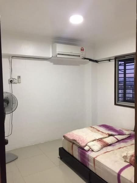 Flat for Sale at Pandan Cahaya Flat - Harry Chin - Bedroom - PropertyGuru.com.my