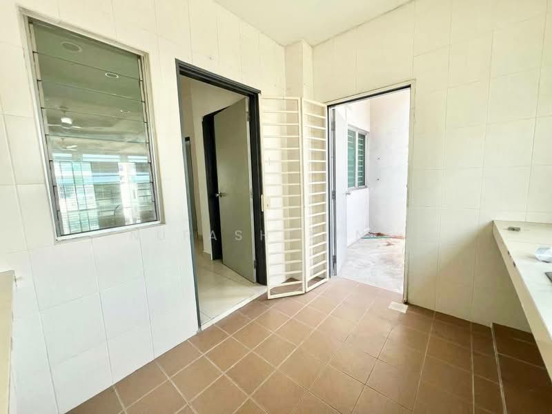 Rumah Teres 3 Tingkat untuk Dijual di Taman Aman Permai (Bangi) - Nurashekin . - Interior - PropertyGuru.com.my
