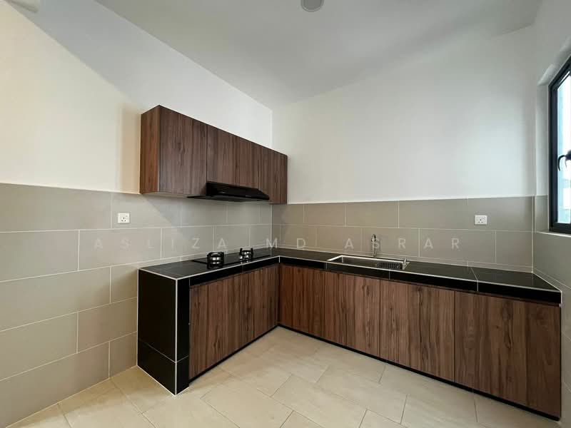 2-storey Terraced House for Rent in Shah Alam (Selangor) - Asliza Md Asrar - Kitchen - PropertyGuru.com.my
