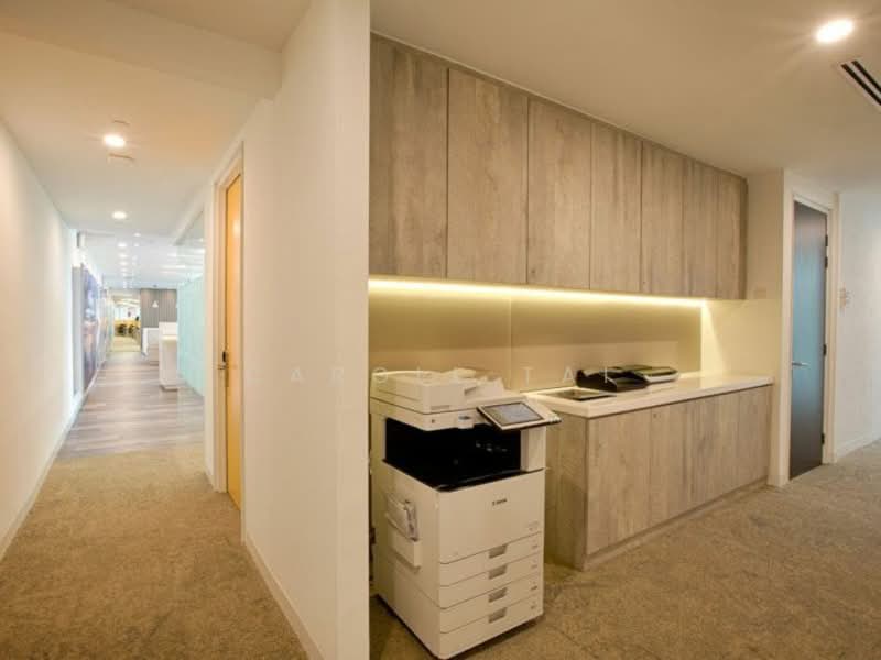 Shop / Office for Rent in Batu 5 (Jalan Klang Lama (Old Klang Road)) - Caroll Tai - Corridor - PropertyGuru.com.my