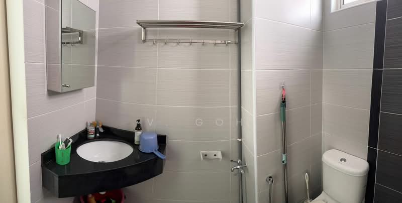Kondominium untuk Dijual di The Oasis - V. Goh - Bathroom - PropertyGuru.com.my