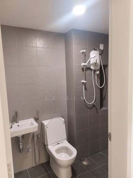 Condominium for Rent at Sky Awani Residensi 5 - JJ Lim - Bathroom - PropertyGuru.com.my