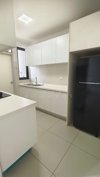Servis Apartment untuk Disewa di i-Residence @ i-City - Guna Mokhari - Kitchen - PropertyGuru.com.my