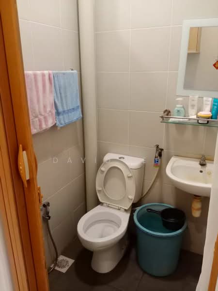1-storey Terraced House for Sale in Hijauan Valdor (Sungai Jawi) - David Lee - Bathroom - PropertyGuru.com.my