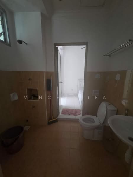 2-storey Terraced House for Rent in Skudai (Johor) - Vincent Tea - Bathroom - PropertyGuru.com.my
