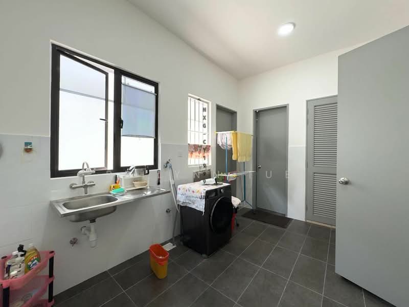 Semi-Detached House for Sale in Setia Utama (Setia Alam) - Reilynn Tue - Interior - PropertyGuru.com.my