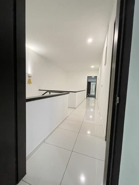 Cluster House for Sale in Horizon Hills (Iskandar Puteri (Nusajaya)) - KK Koh - Corridor - PropertyGuru.com.my