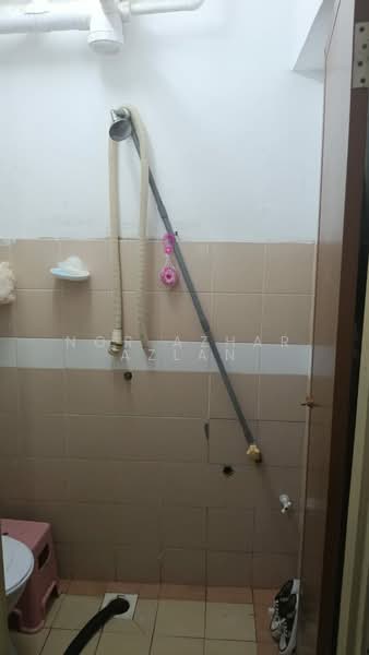 Apartment for Sale at Pelangi Damansara - Nor Azhar Azlan - Bathroom - PropertyGuru.com.my