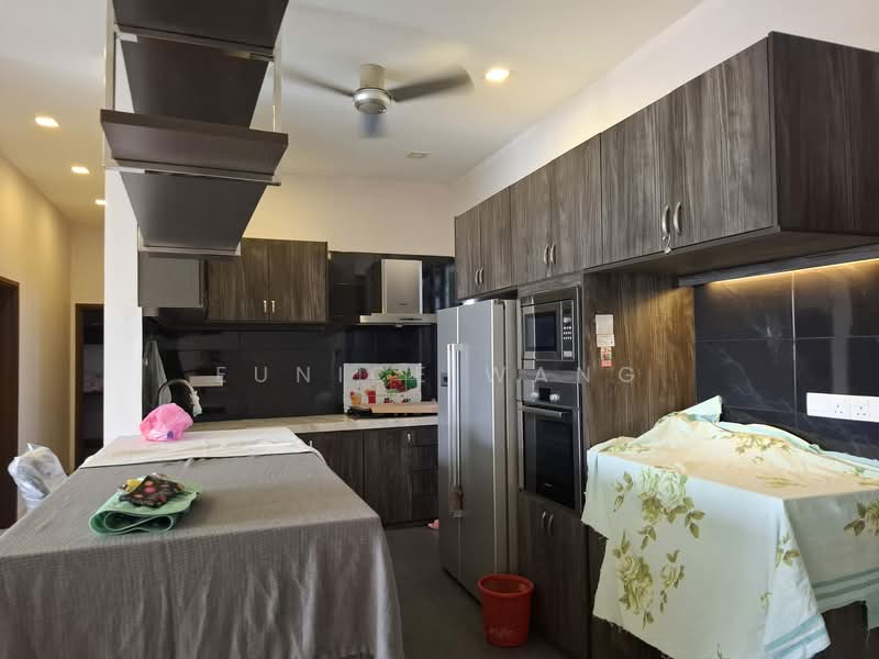 Kondominium untuk Disewa di KM1 West - Eunice Wang - Kitchen - PropertyGuru.com.my