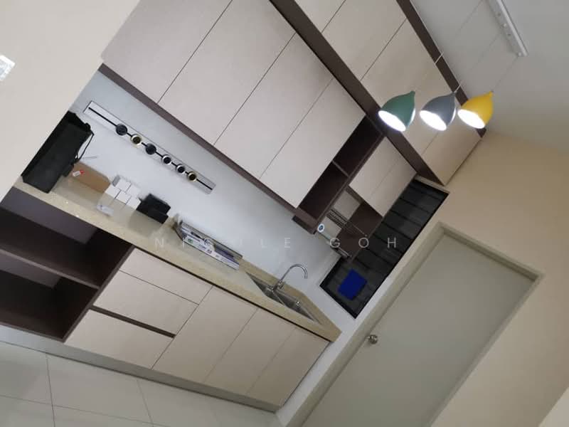 Kondominium untuk Dijual di The Haute Gurney - Nicole Goh - Kitchen - PropertyGuru.com.my