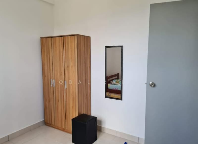 Servis Apartment untuk Dijual di Tiara Imperio Residence - Iqbal Rafei - Bedroom - PropertyGuru.com.my