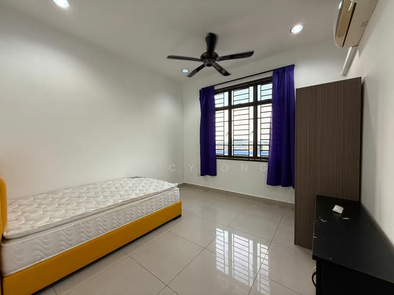Rumah Berkembar untuk Dijual di Taman Adda Heights (Tebrau) - Tracy Ong - Bedroom - PropertyGuru.com.my