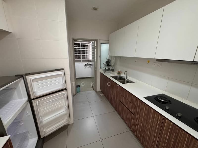 Service Residence for Rent at Seasons Amara Larkin - Tok CJ - Kitchen - PropertyGuru.com.my