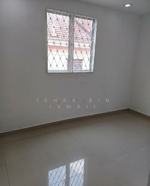 Rumah Teres 2 Tingkat untuk Dijual di Shah Alam (Selangor) - Ishak Bin Ismail - Interior - PropertyGuru.com.my