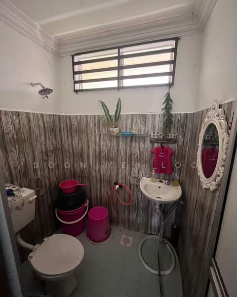 Rumah Teres 2 Tingkat untuk Dijual di Pasir Semut (Terengganu) - Soon Yen Loo - Bathroom - PropertyGuru.com.my