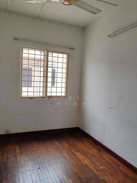 2-storey Terraced House for Sale in TAMAN PUCHONG UTAMA (Puchong) - Alfred Cheah - PropertyGuru.com.my
