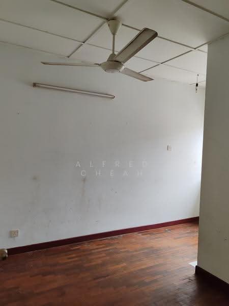 2-storey Terraced House for Sale in TAMAN PUCHONG UTAMA (Puchong) - Alfred Cheah - PropertyGuru.com.my