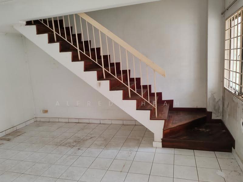 2-storey Terraced House for Sale in TAMAN PUCHONG UTAMA (Puchong) - Alfred Cheah - PropertyGuru.com.my