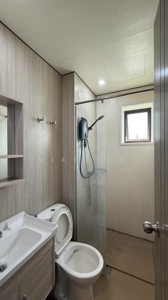 Servis Apartment untuk Disewa di YOUTH CITY - Mike Tan - Bathroom - PropertyGuru.com.my