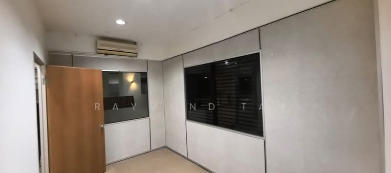Pejabat untuk Disewa di Damansara Perdana (Selangor) - Raymond Tan - Interior - PropertyGuru.com.my