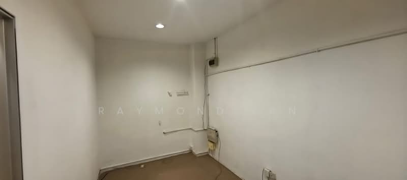 Pejabat untuk Disewa di Damansara Perdana (Selangor) - Raymond Tan - Interior - PropertyGuru.com.my