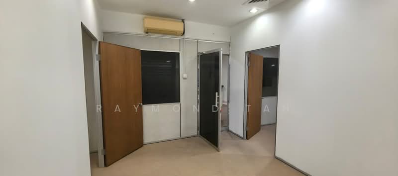 Pejabat untuk Disewa di Damansara Perdana (Selangor) - Raymond Tan - Interior - PropertyGuru.com.my