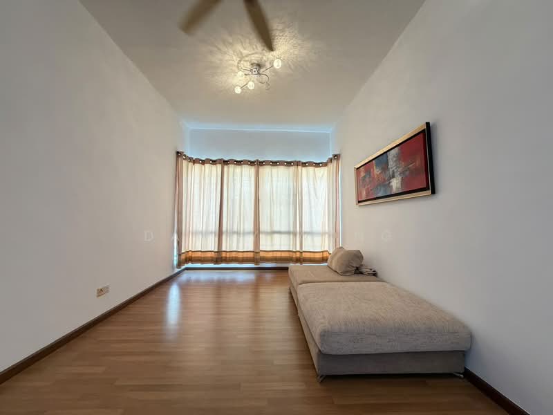 Rumah Berkembar untuk Dijual di Anggun 2 Residence (Rawang) - Danny Wong - Living Room - PropertyGuru.com.my