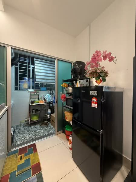 Service Residence for Rent at Serviced Residence @ Razak City Residences (RC Residences) - Francis Ng - Kitchen - PropertyGuru.com.my