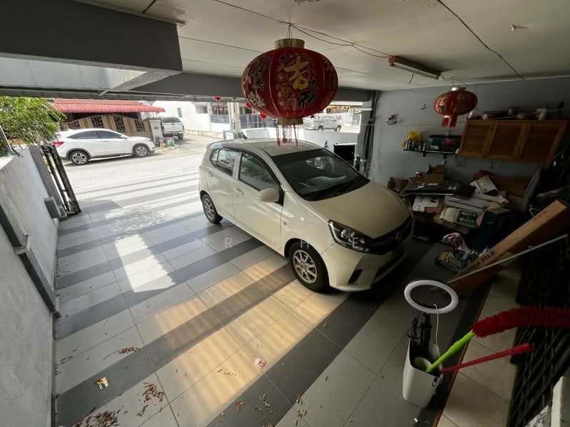 Terraced House for Sale in Taman Pakatan Jaya (Tambun) - Mr Chee - Exterior - PropertyGuru.com.my