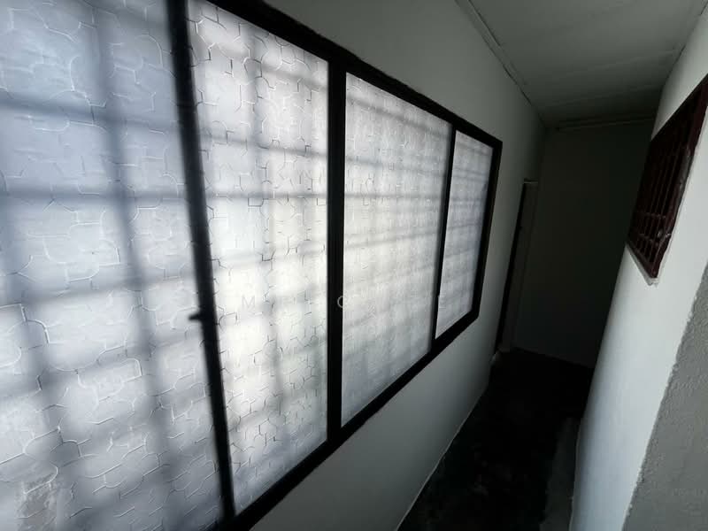 Terraced House for Sale in Taman Pakatan Jaya (Tambun) - Mr Chee - Corridor - PropertyGuru.com.my