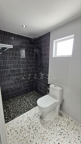 Rumah Teres 1 Tingkat untuk Dijual di Pjs 7 (Sunway) - Iryani Akhwan - Bathroom - PropertyGuru.com.my