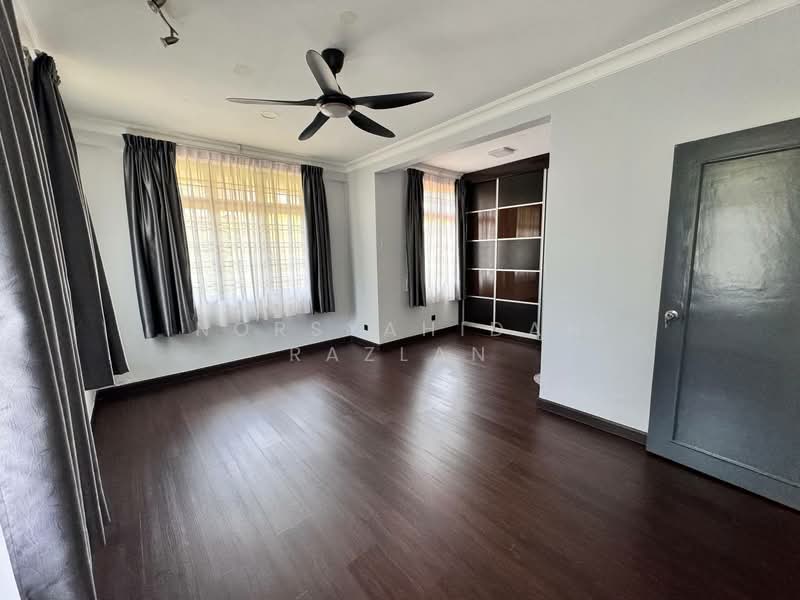 Rumah Teres untuk Dijual di Putrajaya (Putrajaya) - Norsyahidah Razlan - Master Bedroom - PropertyGuru.com.my