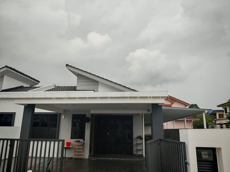 Semi-Detached House for Rent in Shah Alam (Selangor) - Amsyar Jamil - PropertyGuru.com.my