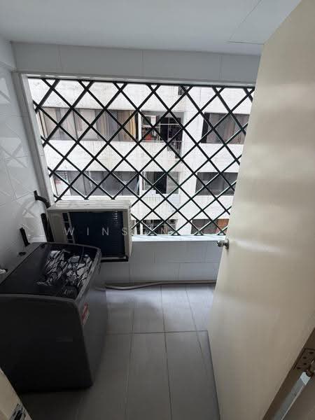 Kondominium untuk Dijual di Seri Raja Chulan - Winson Tay - Balcony - PropertyGuru.com.my