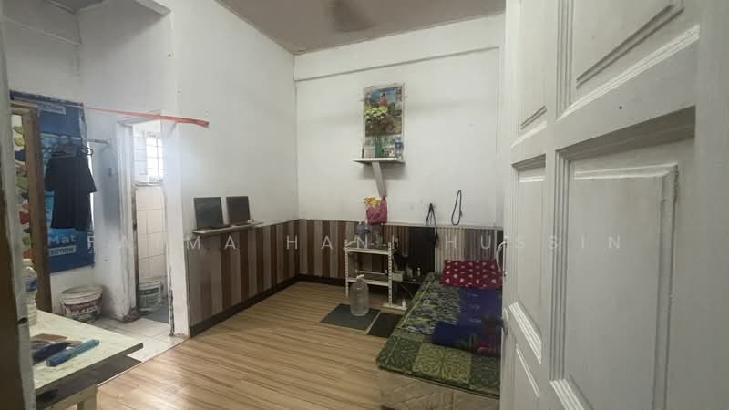 Apartment for Sale at Penaga Mas - Fatma Hani Hussin - Bedroom - PropertyGuru.com.my