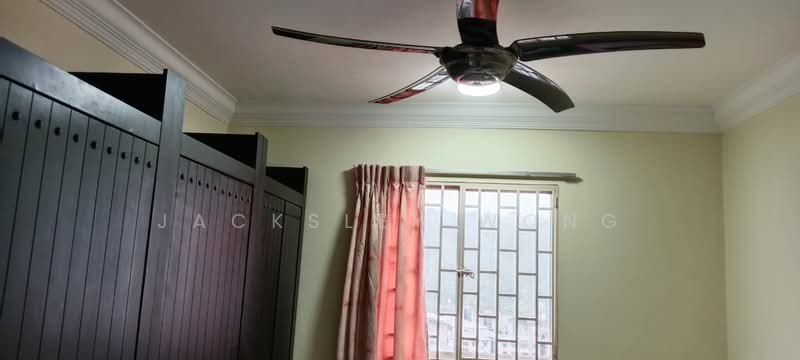 Kondominium untuk Dijual di Ketumbar Heights - Jacksley Wong - Bedroom - PropertyGuru.com.my