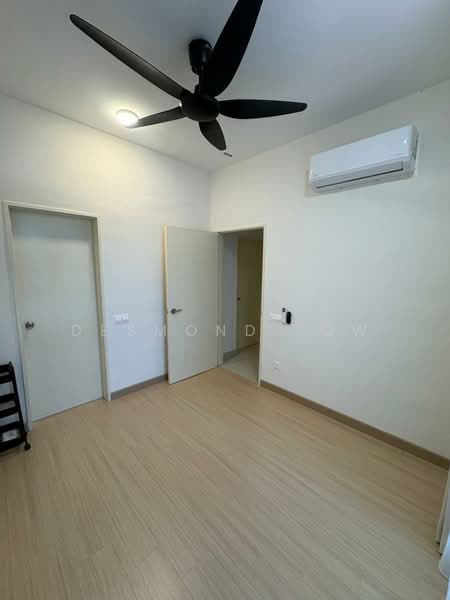 Kondominium untuk Disewa di Brezza Hill - Desmond Low - Bedroom - PropertyGuru.com.my